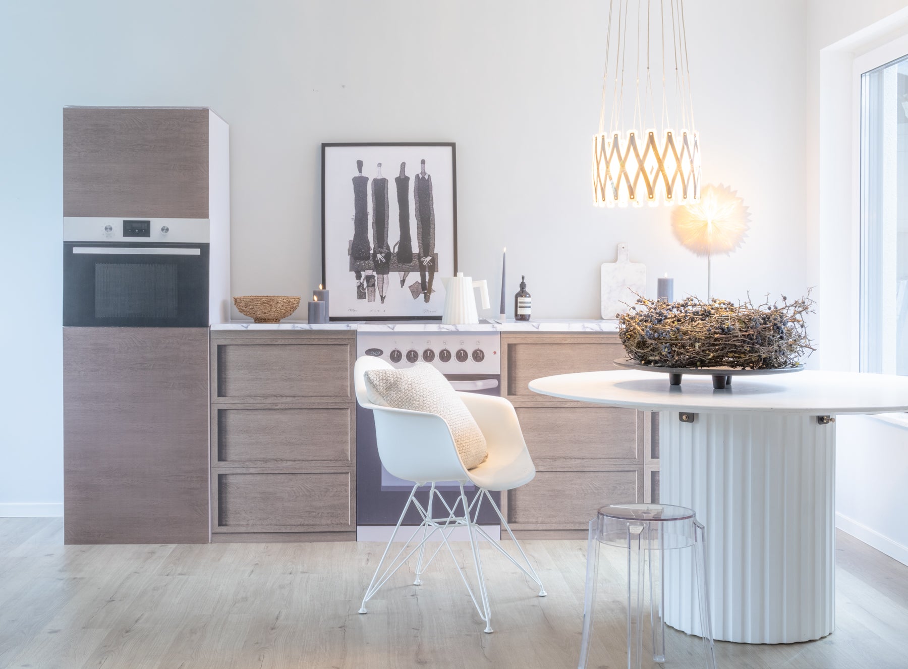 Wood Finish Kitchen Module “KARLSSON” for Home Staging